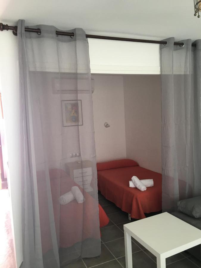 Bermudas-Turis Apartamentos Benidorm Eksteriør billede