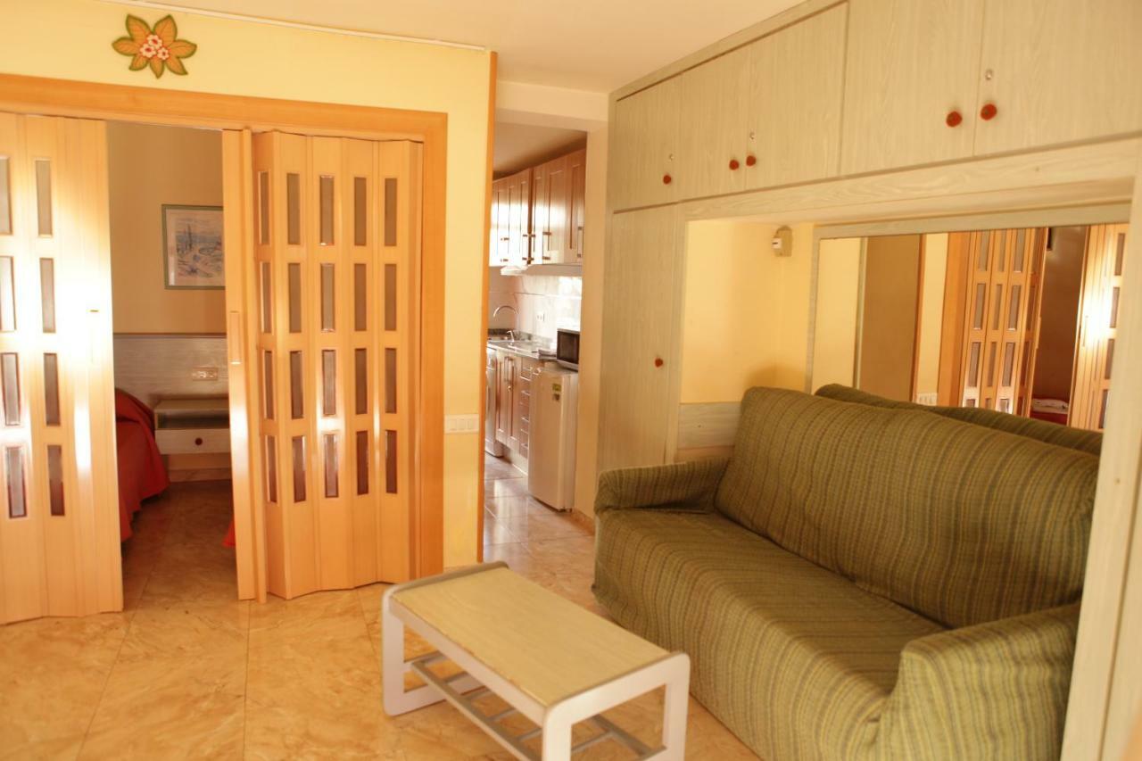 Bermudas-Turis Apartamentos Benidorm Eksteriør billede