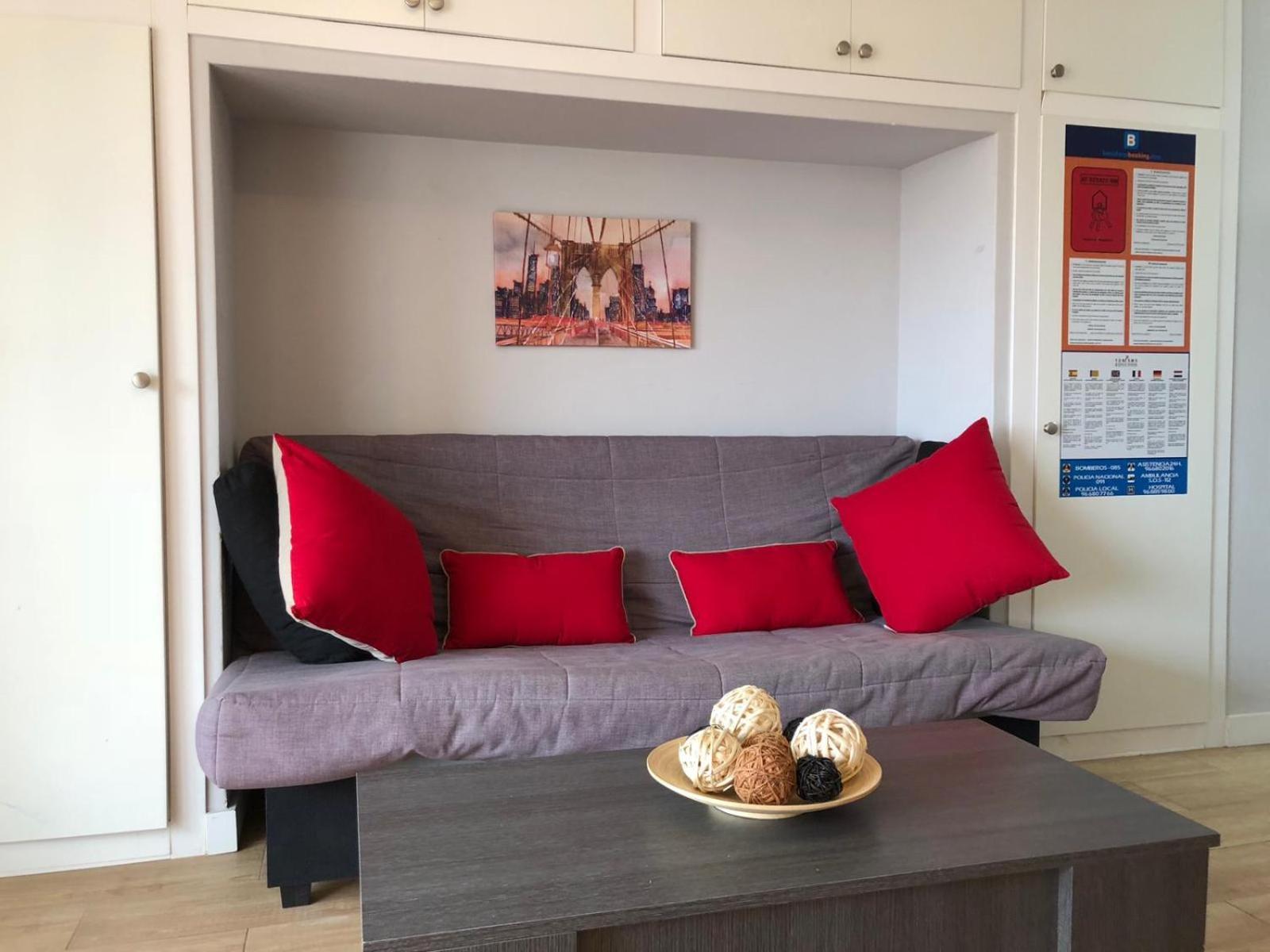 Bermudas-Turis Apartamentos Benidorm Eksteriør billede